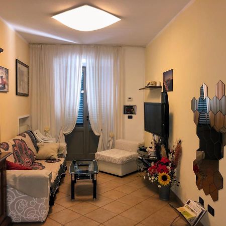 Appartamento Gabbro-Rosignano Marittimo Luaran gambar