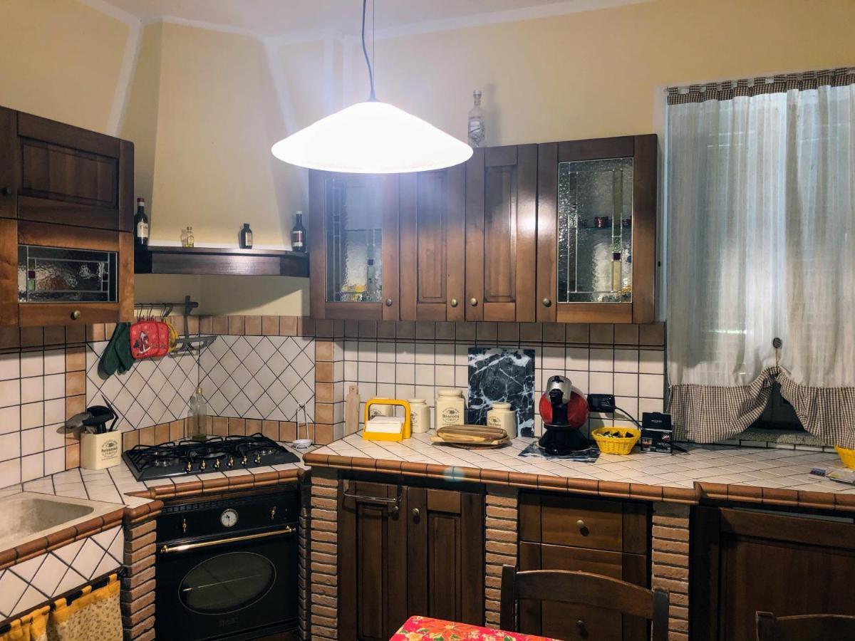 Appartamento Gabbro-Rosignano Marittimo Luaran gambar